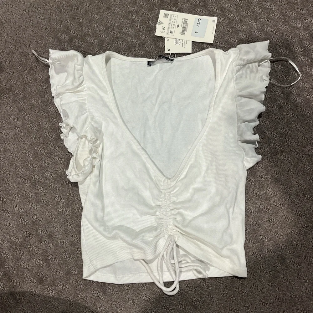 Zara White Ruched Ruffle Blouse - Picture 1 of 1